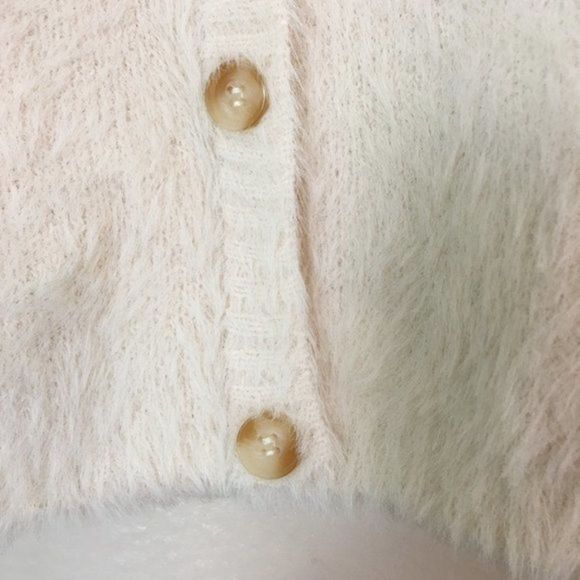 Cotton Emporium Ivory Button Up Eyelash Crop Cozy Sweater Super Soft Size L - Picture 9 of 11